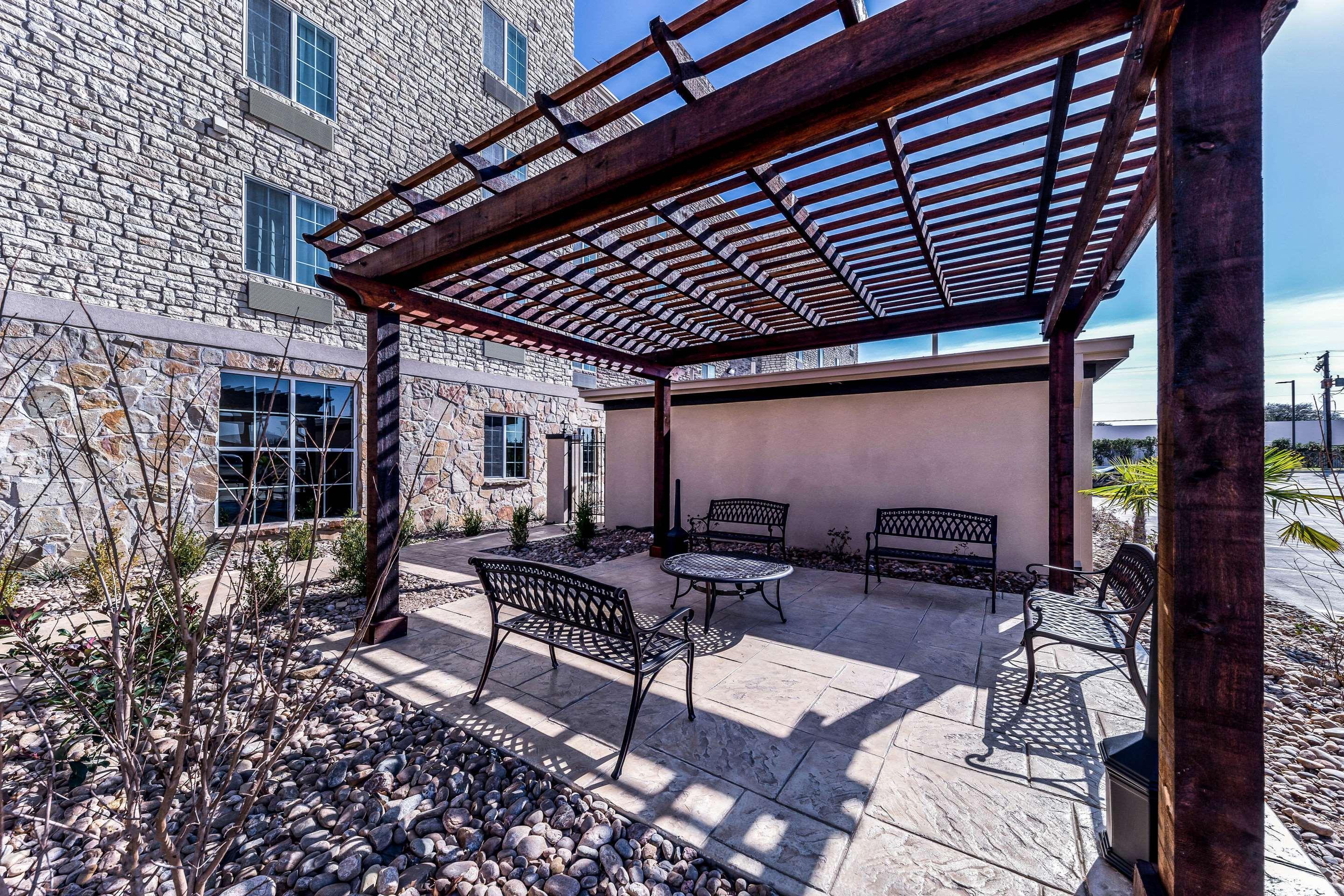 Comfort Suites Grand Prairie - Arlington North Exterior foto